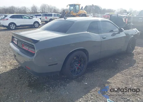 2023 Dodge Challenger R/T Scat Pack z USA, uszkodzony, nr VIN 2C3CDZFJ6PH557804